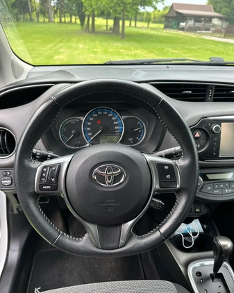 Toyota Yaris cena 49000 przebieg: 70768, rok produkcji 2016 z Bochnia małe 121